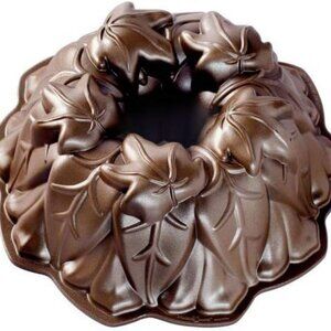 Nordic Ware Harvest Leaves Bundt Pan Bronze